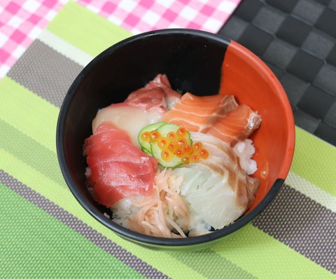 200527　海鮮丼