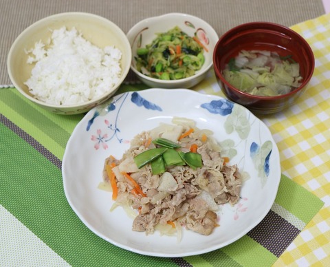 200603　牛肉と長芋の和風煮